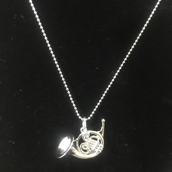 ❤️Silver Necklace ❤️ - Picture 3 of 4